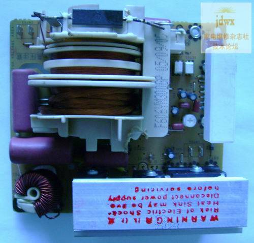 F606YM300BP.jpg